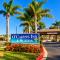 O'Cairns Inn and Suites
