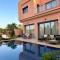 Villa avec pool privé avenue Mohamed 6 zone touristique Agdal