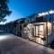 Dream houseboat by the sea with whirlpool