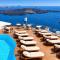 Sun Rocks Boutique Hotel - Caldera View Suites & Sunset Dining Experience