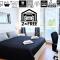 E2 Luxury OldTown Apt - 2x Parking, Foodstore, PCscreen, Netflix, Unlimited Music, Crib, BabyChair, FastWifi, Aircon