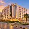 Golden Tulip Muscat