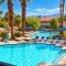 L3 Oasis Hotel
