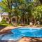 Jacaranda Lodge