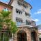 Hotel Villa Morra Suites
