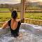 Y Golchdy, romantic cottage style cabin, spa hot tub, Mountain Views, dog friendly