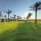Flying Ostrich Guesthouse & Palmrest Farmstall