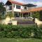 Hawk's Nest Bed & Breakfast