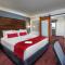 Desert Palms Hotel & Suites Anaheim Resort - King Suite With Bunk Beds