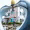 Love With Dolphin B&B