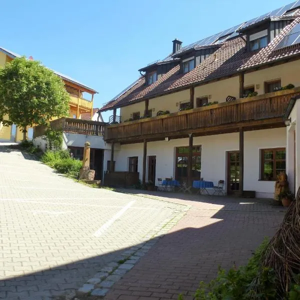 Blaue Traube, hotel en Schnaittenbach