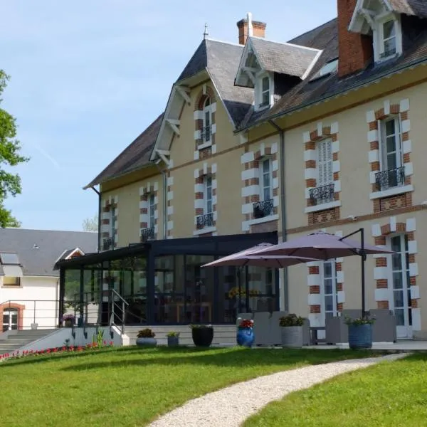 Domaine de Croix en Sologne, hotel in Vouzeron