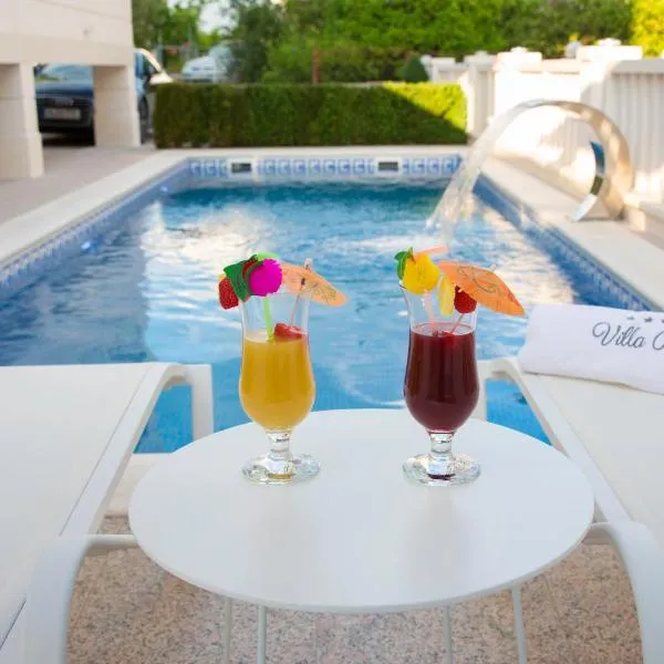 Villa Apartments Art, hotel a Trogir