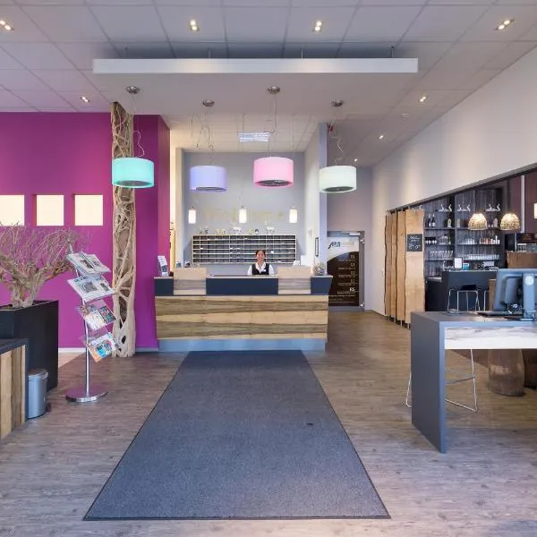 AMH Airport-Messe-Hotel Stuttgart, hotel v destinaci Filderstadt