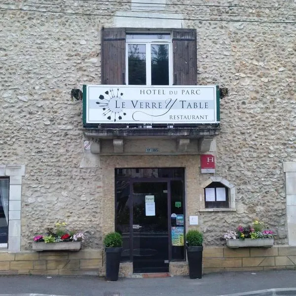 Hotel du parc, hotel in Cendrieux