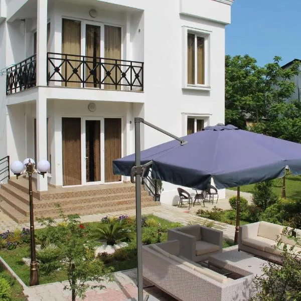 Guest House Giorgi, hotel din Makhinjauri