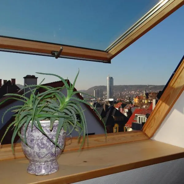 attraktives 2-Zimmer-Apartment mit Ausblick, hotell i Jena
