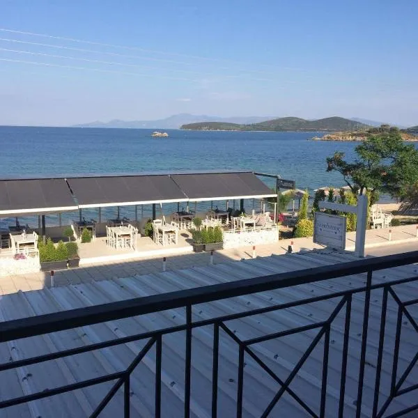 Glykanisos Mini Suites, ξενοδοχείο στη Νέα Πέραμο