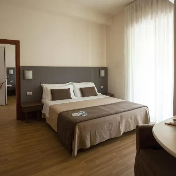 Hotel Miramare, готель у місті Габічче-Маре