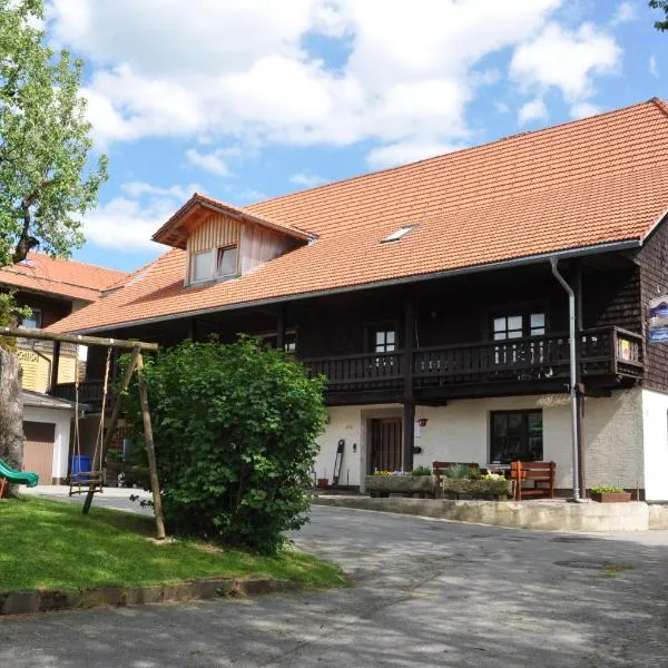 Ferienhof Guglhupf, hotel in Sankt Oswald