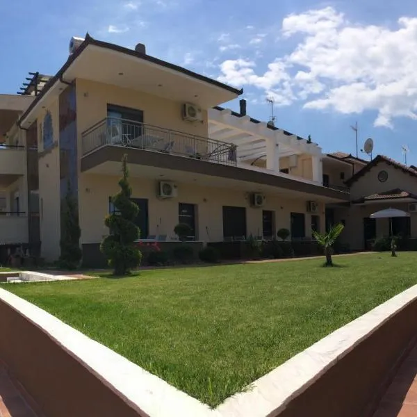 Palmyra Studios, hotel di Stavros