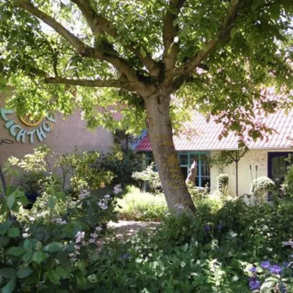 Gastehaus und Cafe - Lichthof, hotel v destinaci Ottendorf