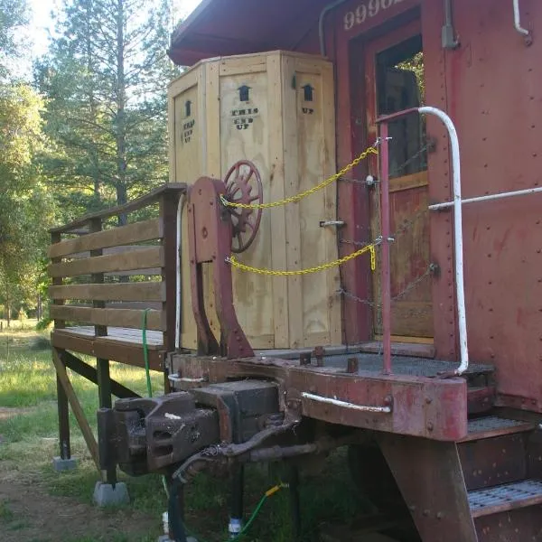 Little Red Caboose, hotel in Coarsegold