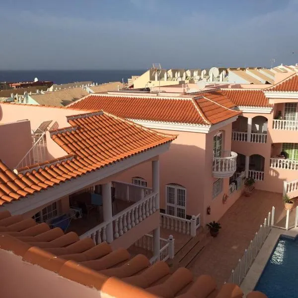 Superior Apartment with Ocean View, hotel in Callao Salvaje