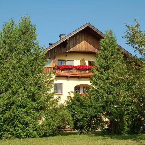 Stroblbauernhof, hotel v destinaci Seeham