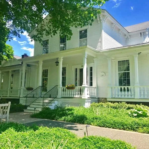 The Old Lyme Inn, hotel in East Haddam