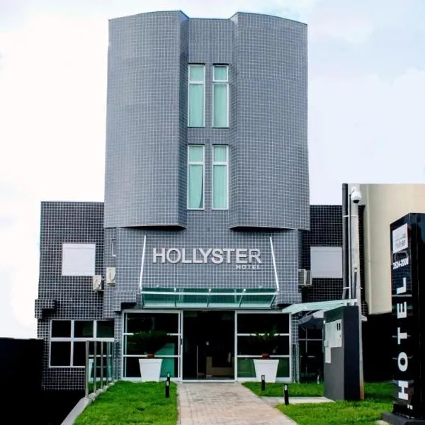 Hollyster Hotel, hotel Quatro Barrasban