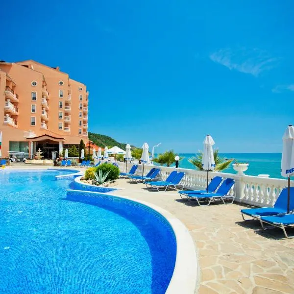 Royal Bay Hotel - All Inclusive, хотел в Елените