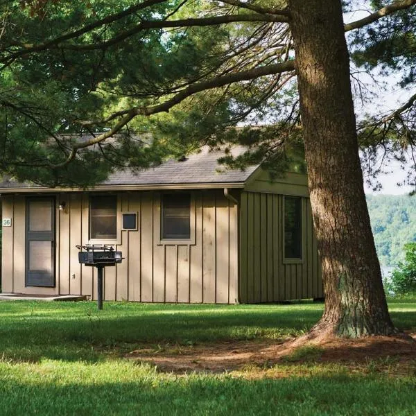Hueston Woods Lodge and Conference Center, hotel in Oxford
