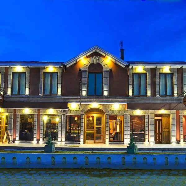 Hotel Jardines de Uyuni, hotel in Colchani