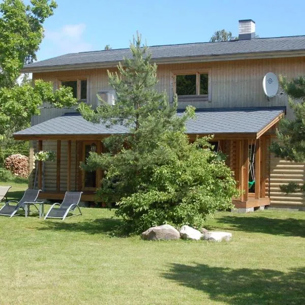 Kibuvitsa Holiday House, hotel in Kuusiku