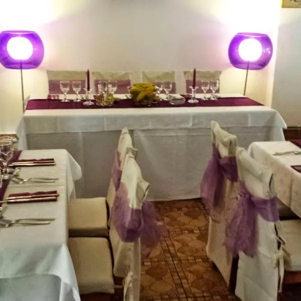 Floarea Soarelui, hotel in Cheia
