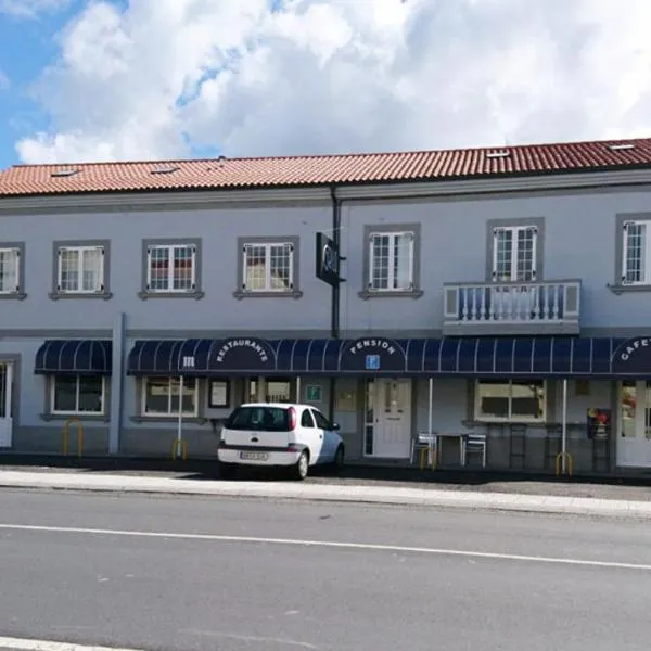 Pension Grilo, hotel v destinaci Padrón