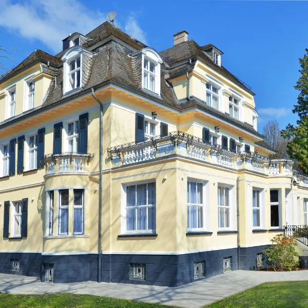 Villa Oranien, hotel v destinaci Diez