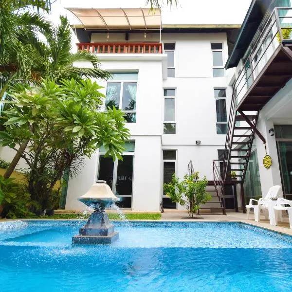 Tropical Garden Paradise Villa, hotel v destinaci Na Jomtien