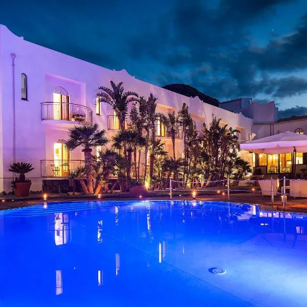 Hotel Orsa Maggiore, hotel v destinaci Vulcano