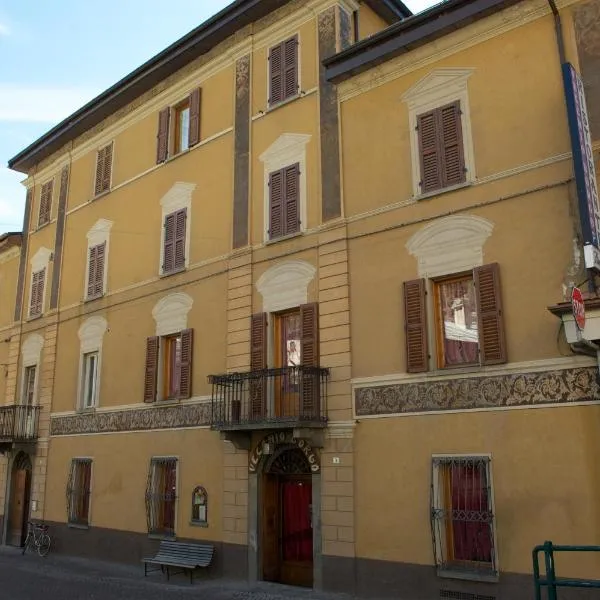 Camere vecchio borgo, hotel v Bormiu