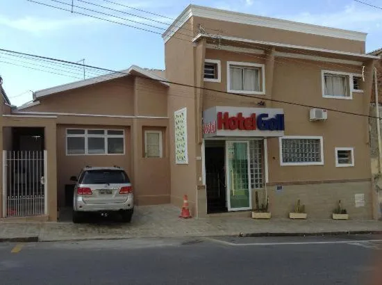 Hotel Goll, hotel en Limeira