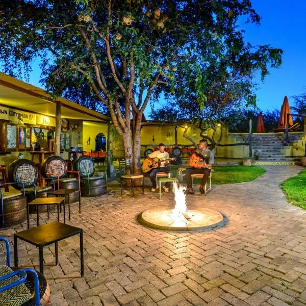 Gondwana Etosha Safari Camp, Hotel in Okaukuejo