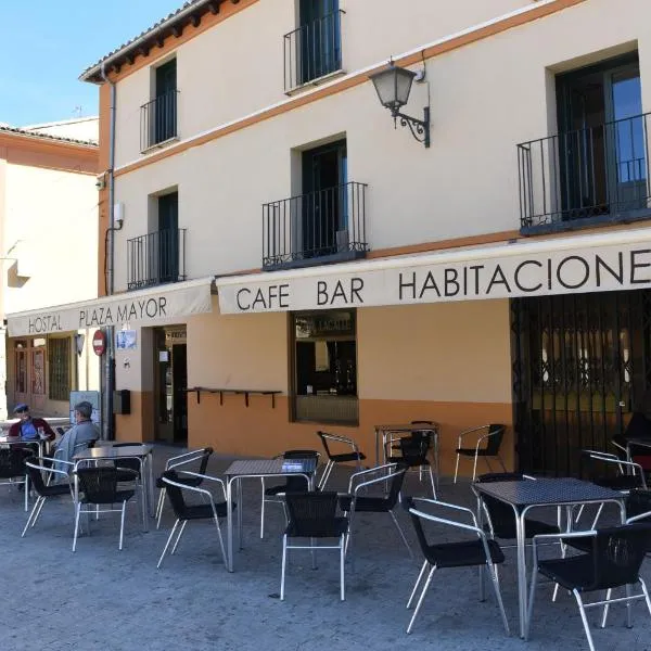 Hostal Plaza Mayor de Almazán, ξενοδοχείο σε Αλμαθάν