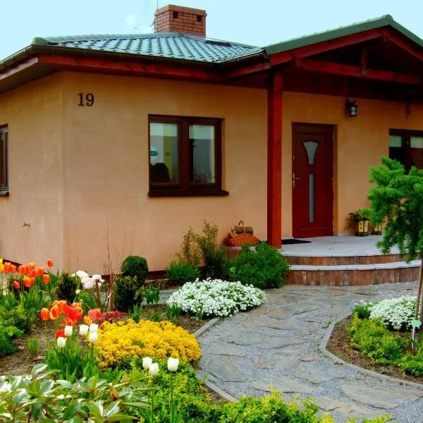 Dom noclegowy ORIENT, hotel in Gołuchów