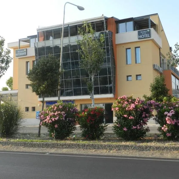 Erasmus Hotel, hotel di Gela