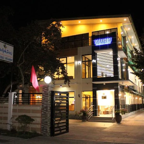 Ralphseej Pension House, hotel v destinaci Moalboal