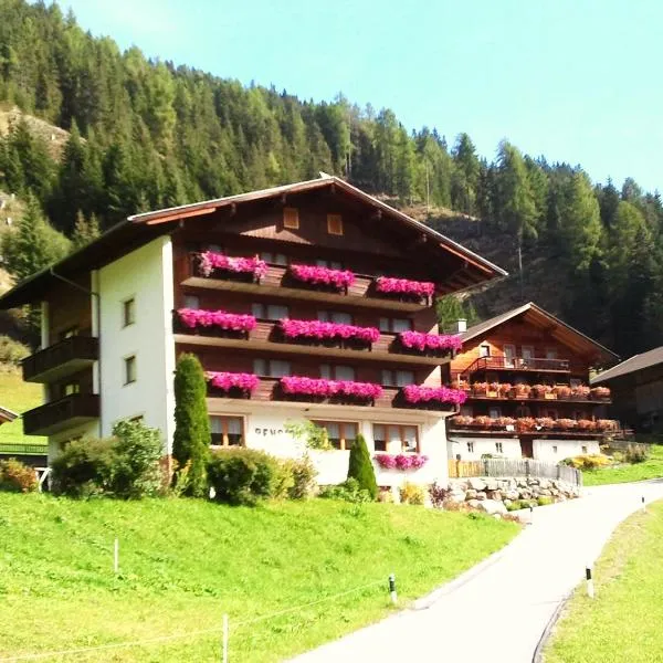 Ledererhof Apartments, hotel a Sankt Jakob in Defereggen