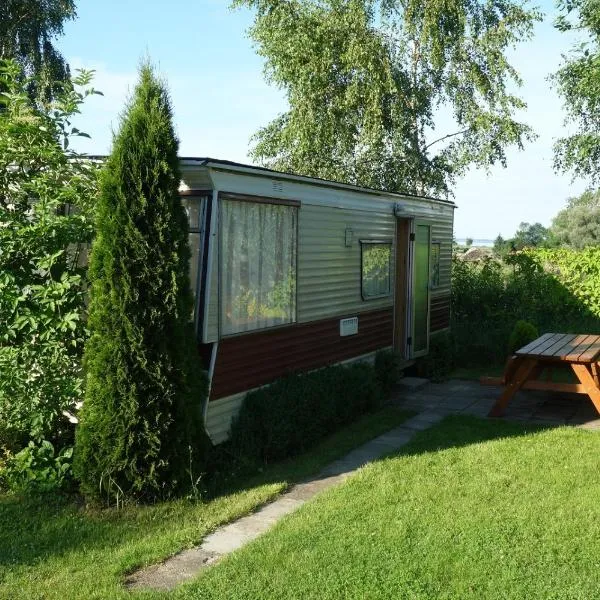 Camping Pod Żaglem, hotel v destinaci Mielno