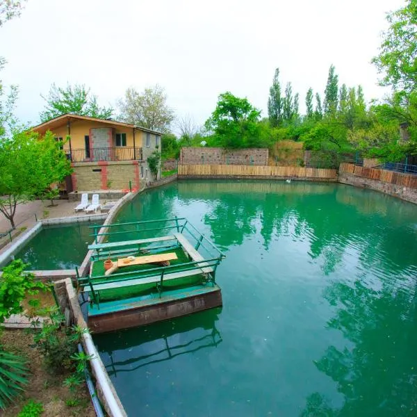 Amiran's Lake, hotel in Gamarjveba